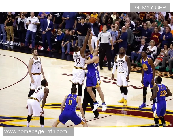 2016年NBA季后赛骑士与勇士首轮对决精彩回顾与分析